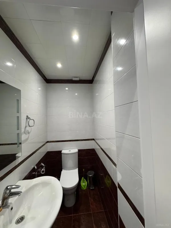 Satılır 3 otaqlı mənzil 155 m²