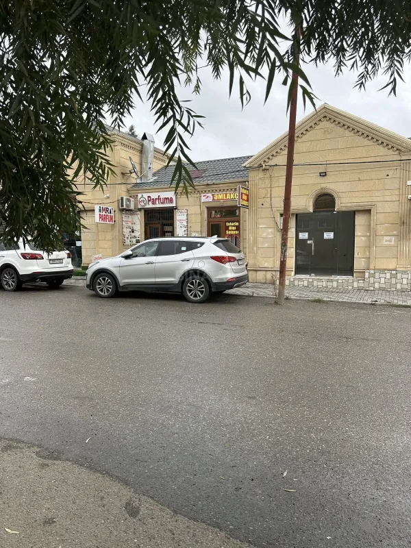 Satılır obyekt 18 m²