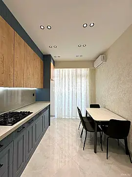 Satılır 2 otaqlı mənzil 83 m²