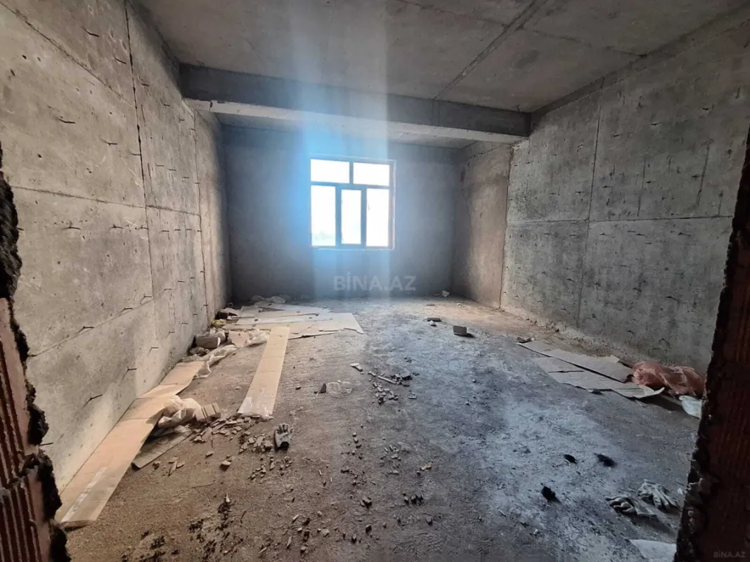 Satılır 3 otaqlı mənzil 155.5 m²