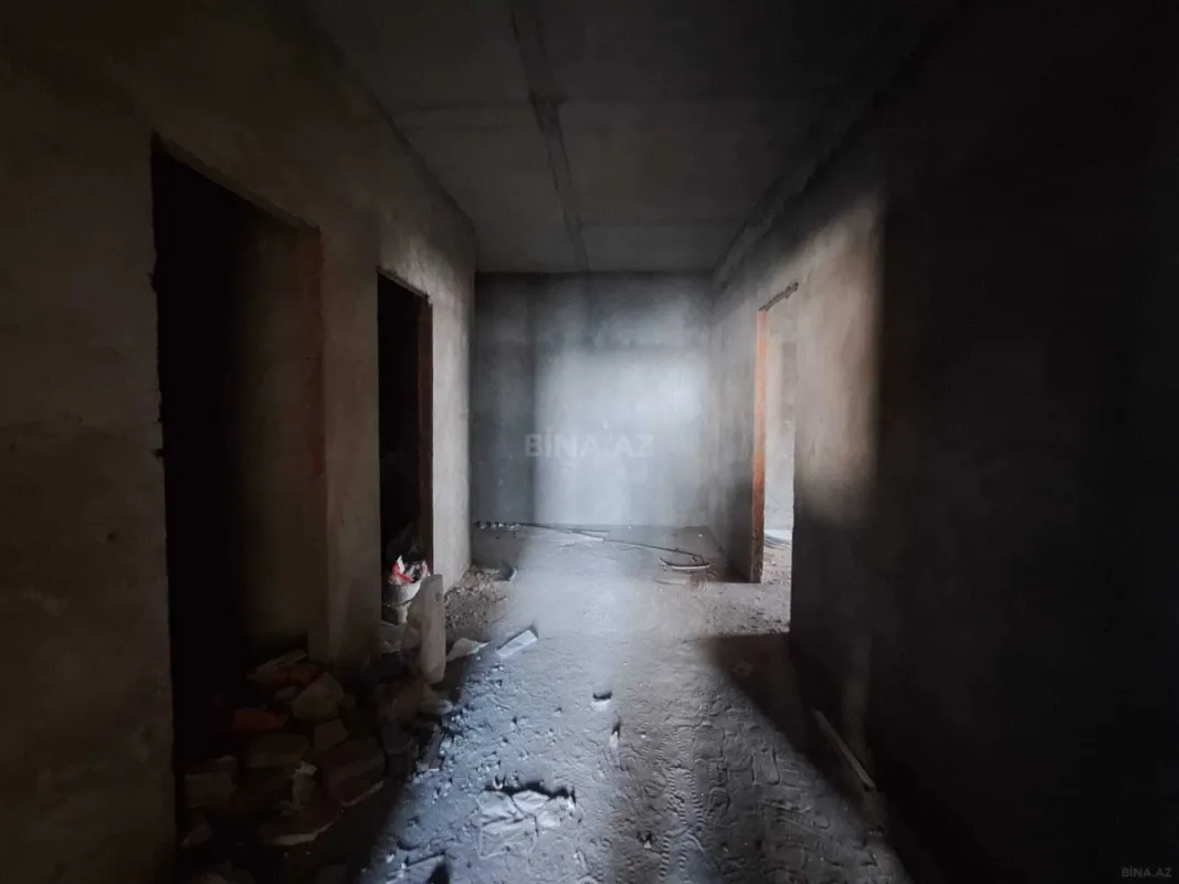 Satılır 3 otaqlı mənzil 155.5 m²