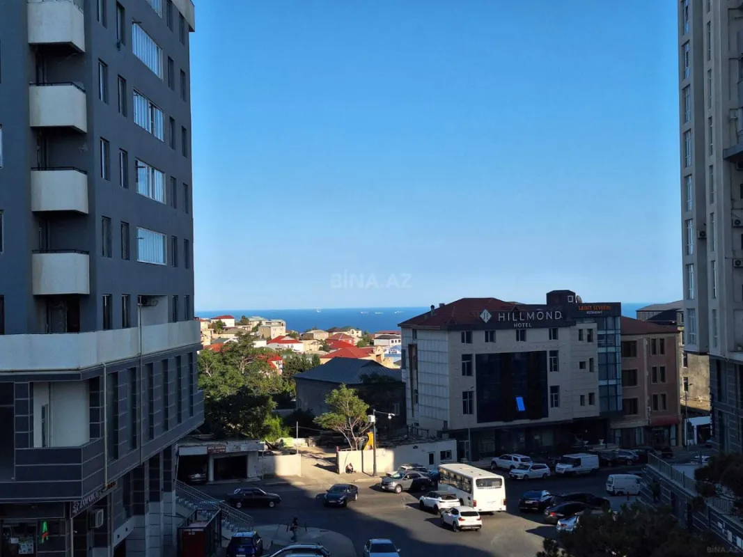 Satılır 3 otaqlı mənzil 155.5 m²