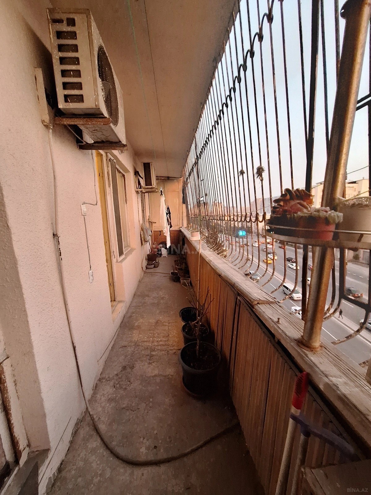 Satılır 4 otaqlı mənzil 80 m²