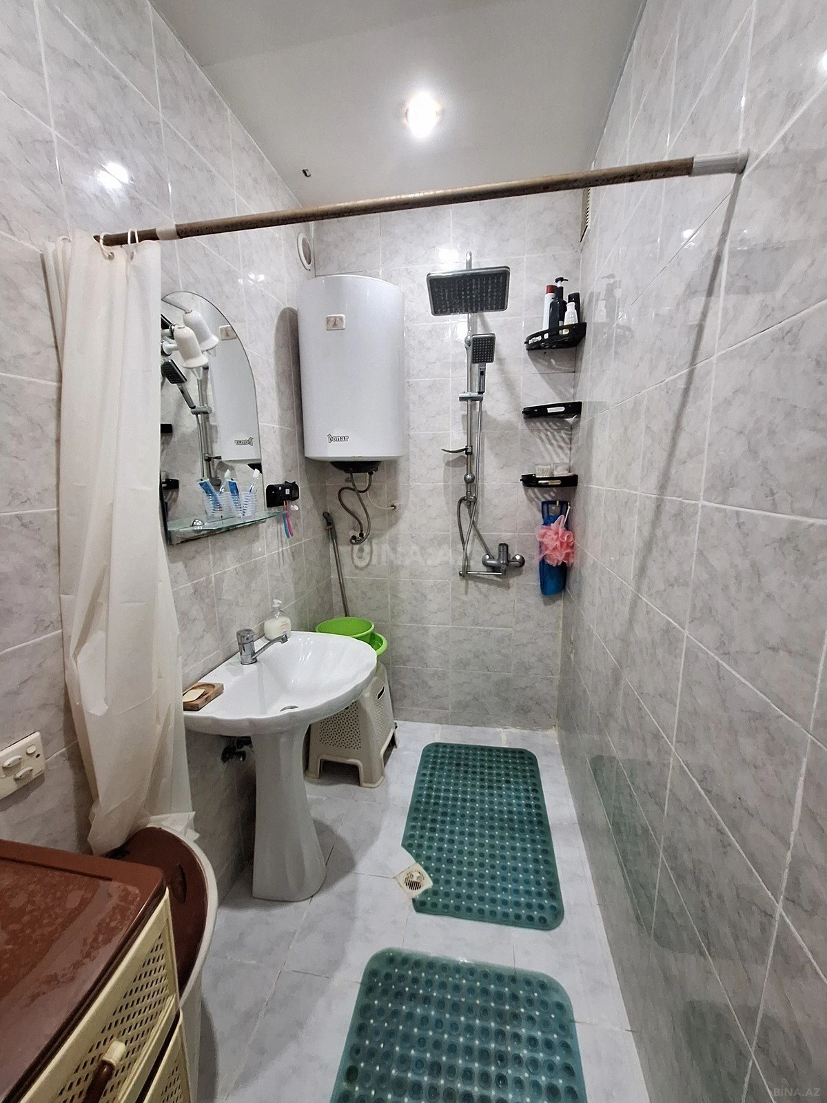Satılır 4 otaqlı mənzil 80 m²