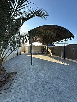 Satılır 4 otaqlı həyət evi 200 m²