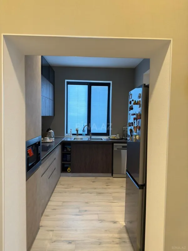 Satılır 4 otaqlı həyət evi 200 m²
