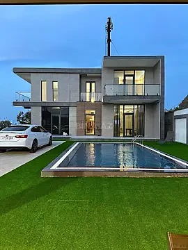 Kirayə verilir 4 otaqlı həyət evi 340 m² — Bakı, Novxanı 4 otaq 340.00 m²