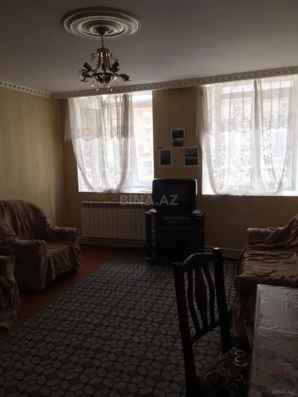 Kirayə verilir 2 otaqlı mənzil 50 m²