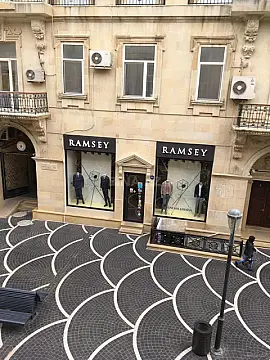 Kirayə verilir 2 otaqlı mənzil 50 m²