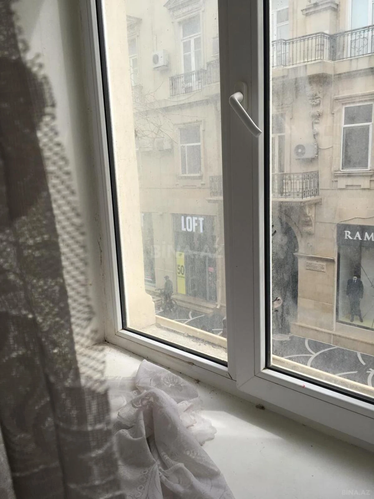 Kirayə verilir 2 otaqlı mənzil 50 m²