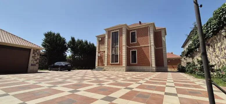 Kirayə verilir 6 otaqlı həyət evi 600 m² — Bakı, Novxanı 6 otaq 600.00 m²