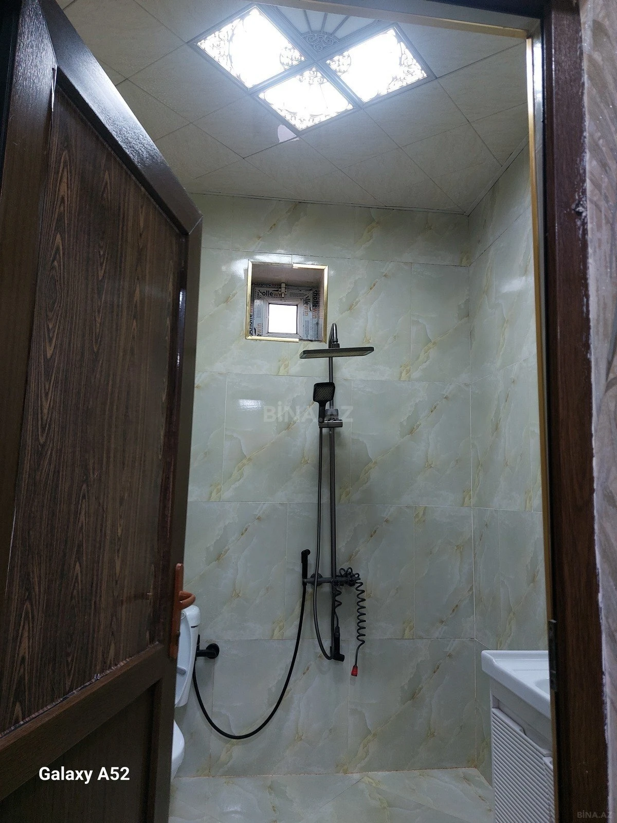 Satılır 4 otaqlı həyət evi 130 m²