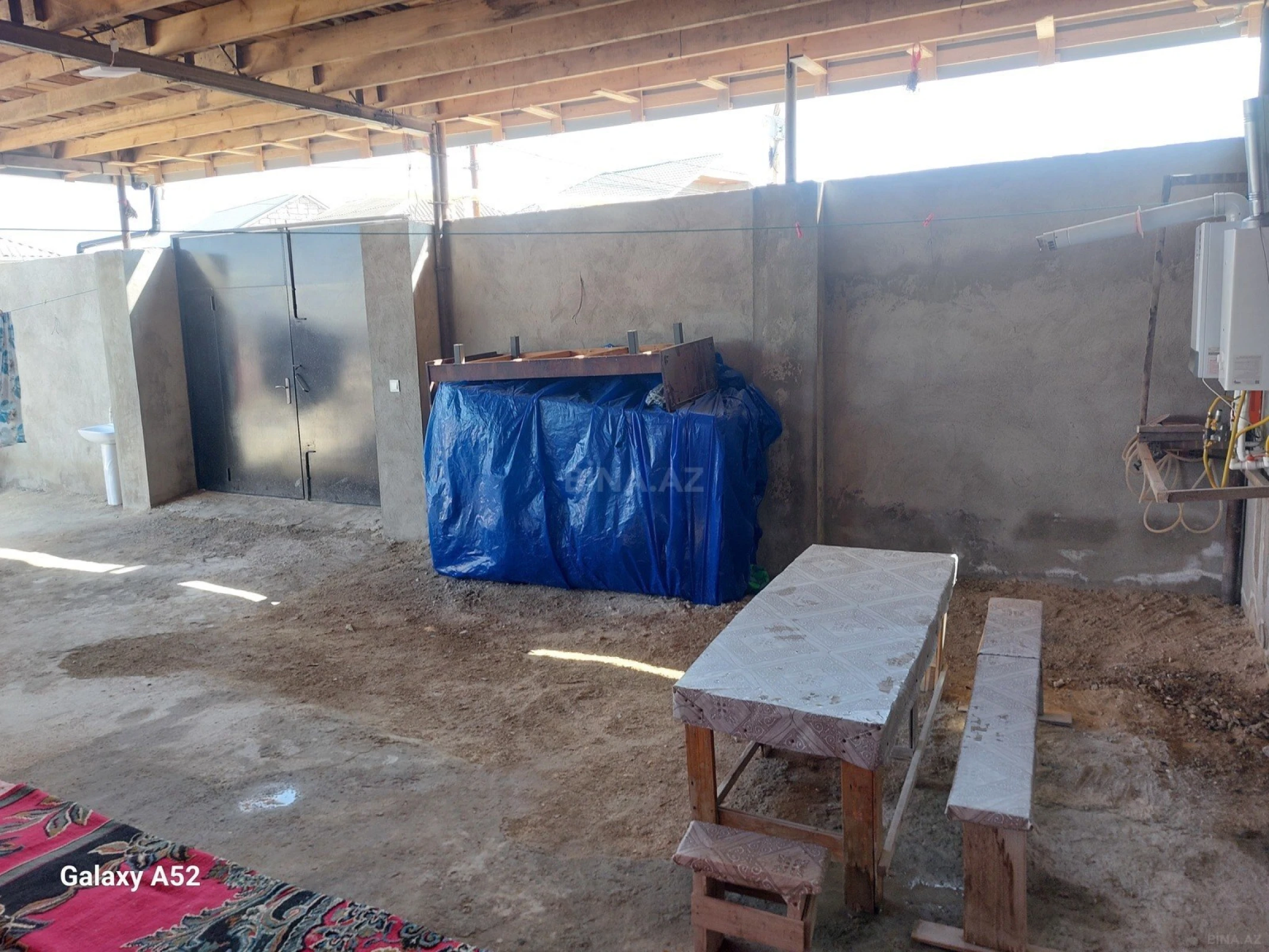 Satılır 4 otaqlı həyət evi 130 m²