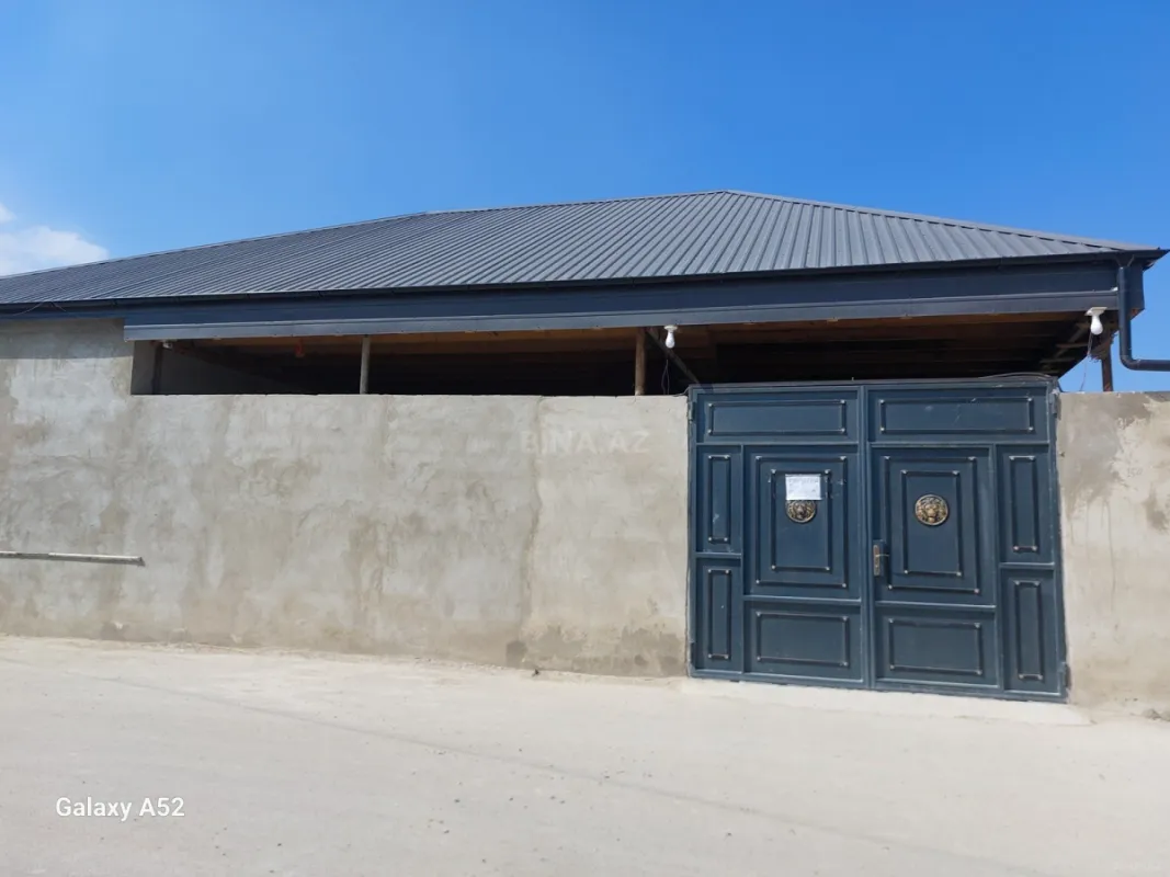 Satılır 4 otaqlı həyət evi 130 m²