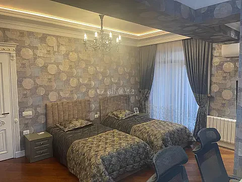 Satılır 5 otaqlı mənzil 300 m² — Bakı, Nəsimi 5 otaq 300.00 m²