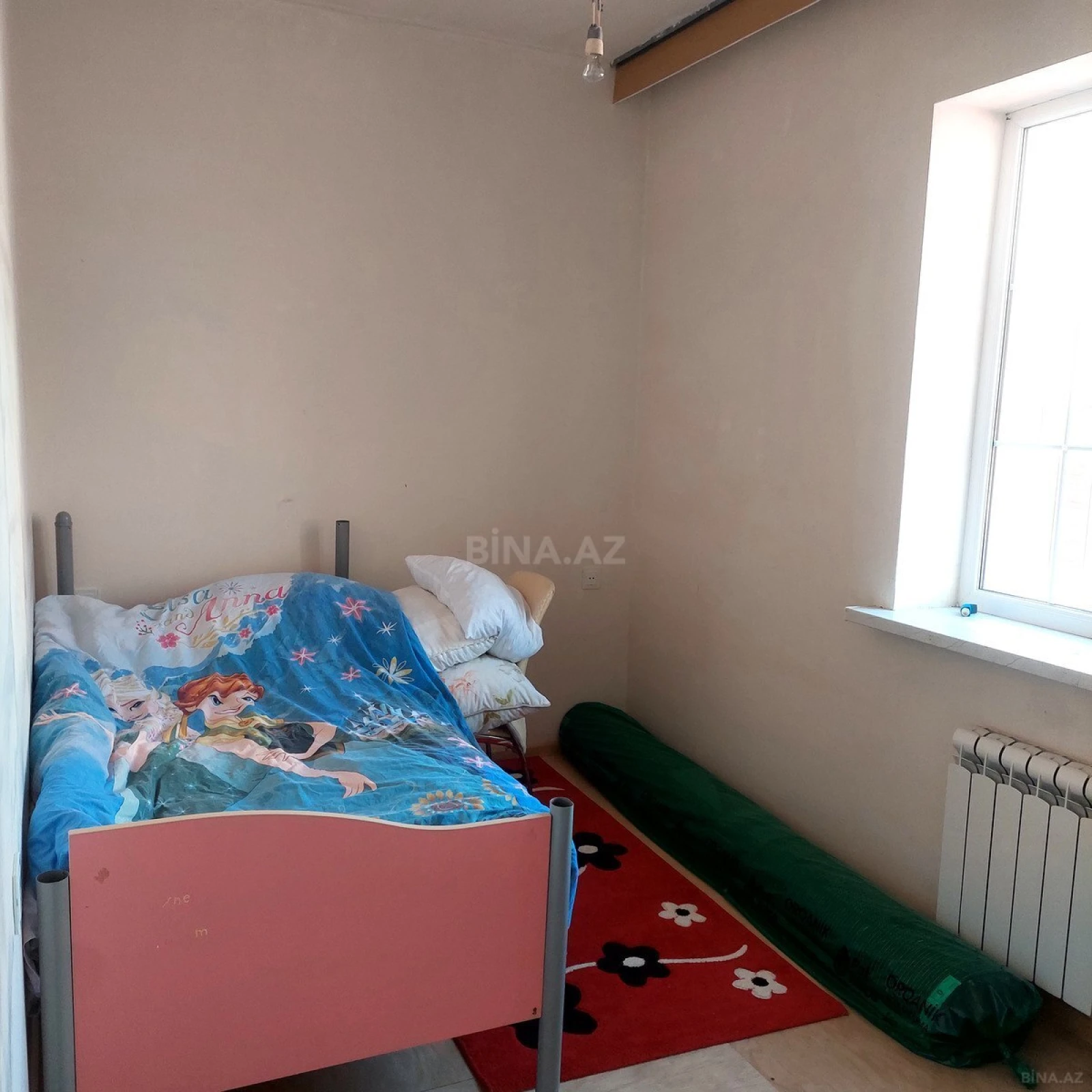 Satılır 5 otaqlı həyət evi 220 m²