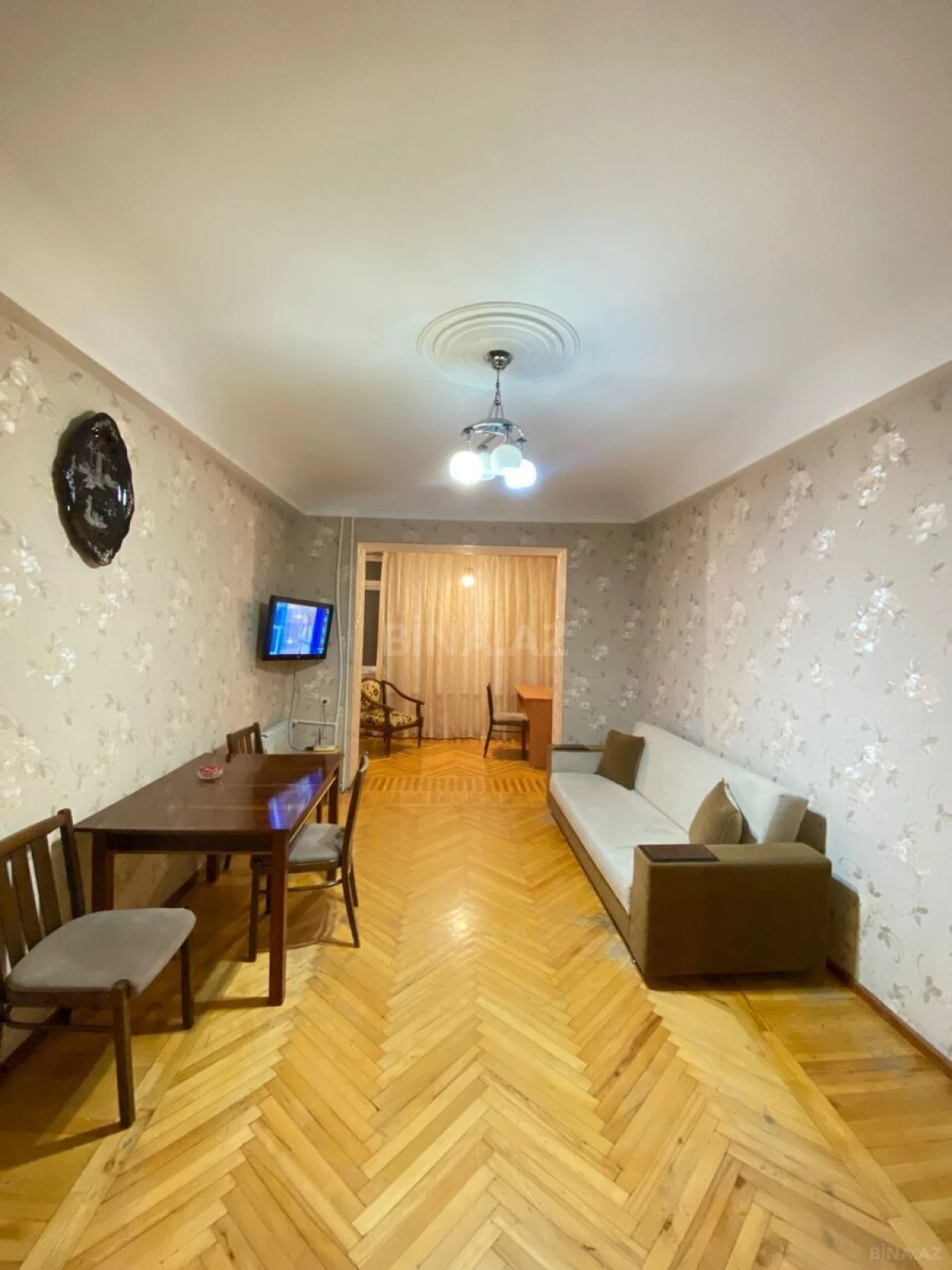 Satılır 2 otaqlı mənzil 60 m²