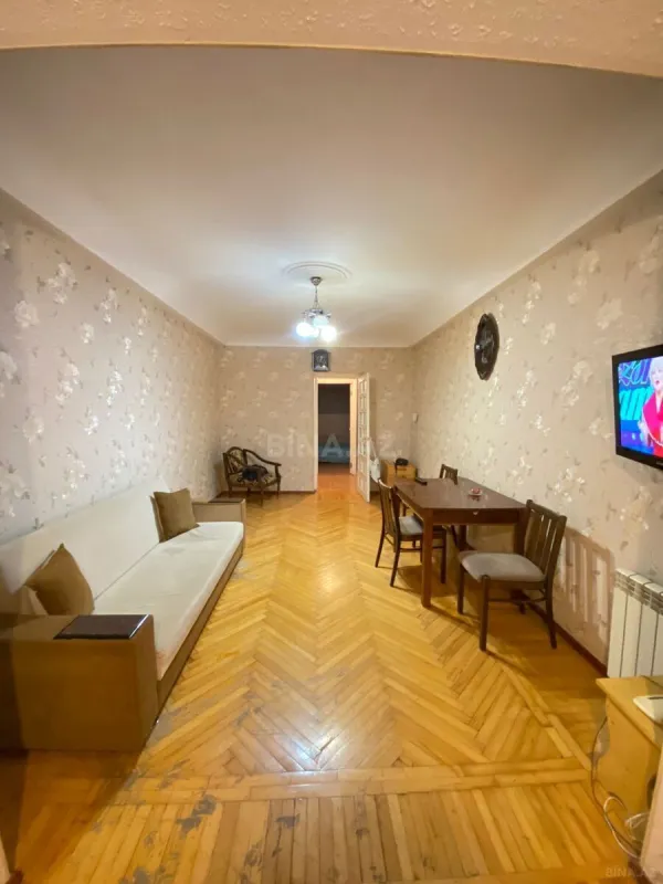 Satılır 2 otaqlı mənzil 60 m²