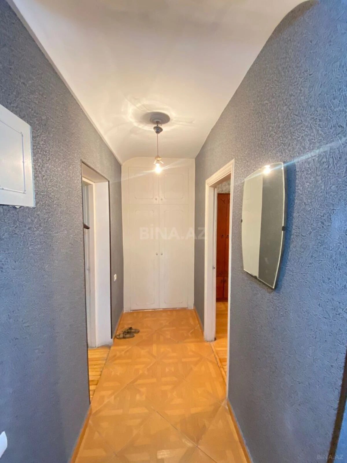Satılır 2 otaqlı mənzil 60 m²
