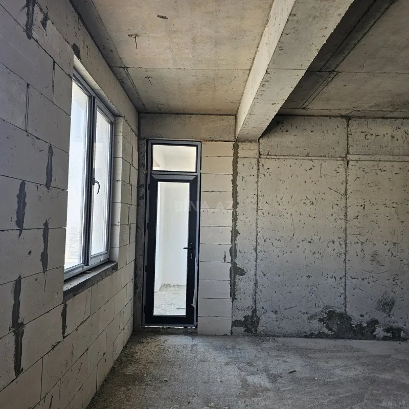 Satılır 2 otaqlı mənzil 88 m²