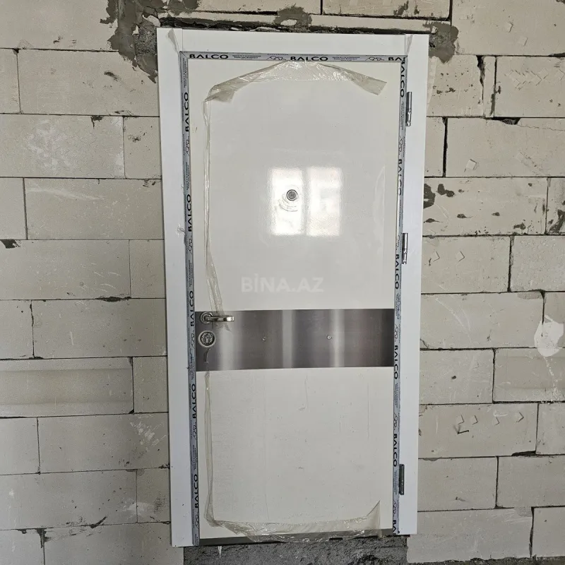 Satılır 2 otaqlı mənzil 88 m²