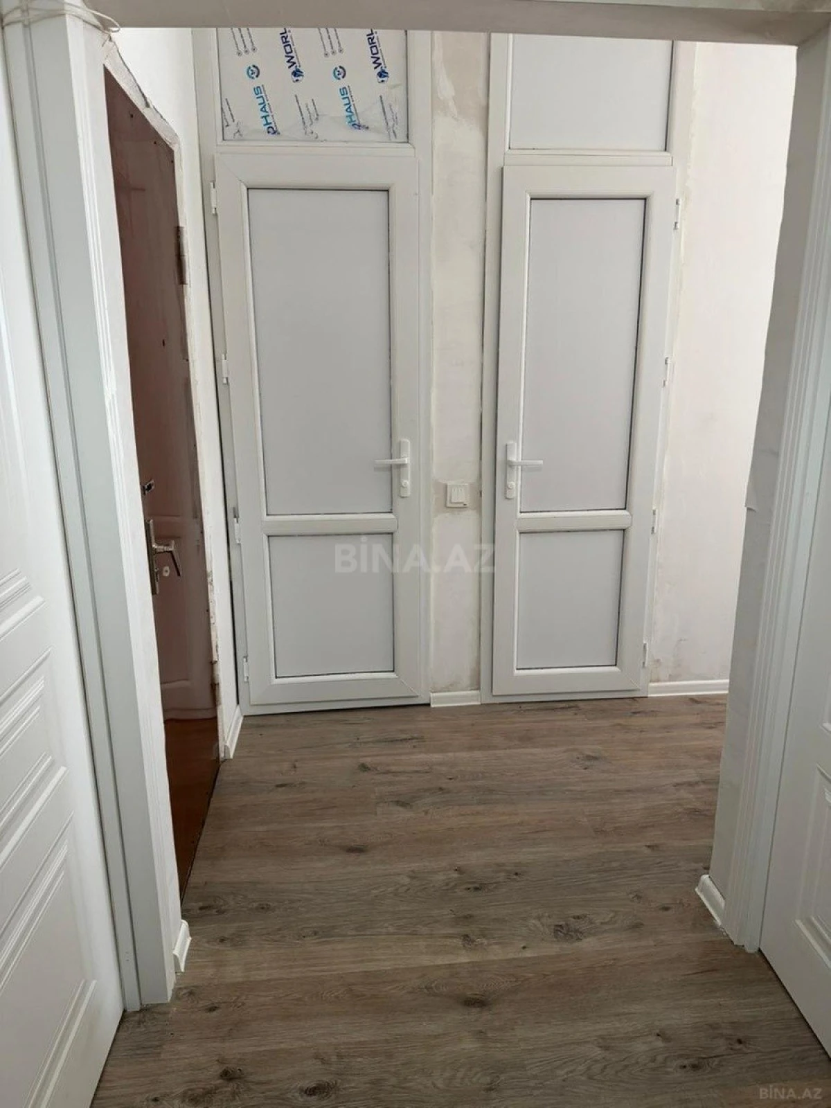 Satılır 2 otaqlı mənzil 53 m²