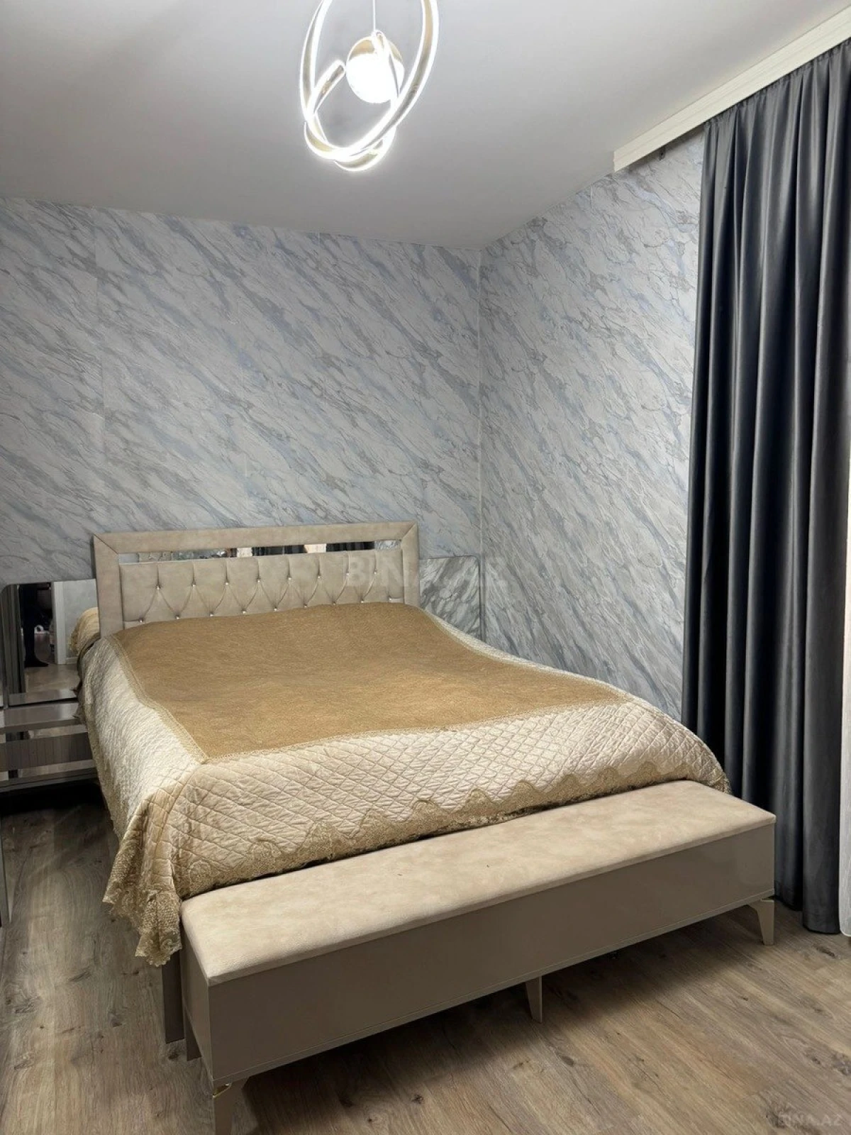 Satılır 2 otaqlı mənzil 53 m²
