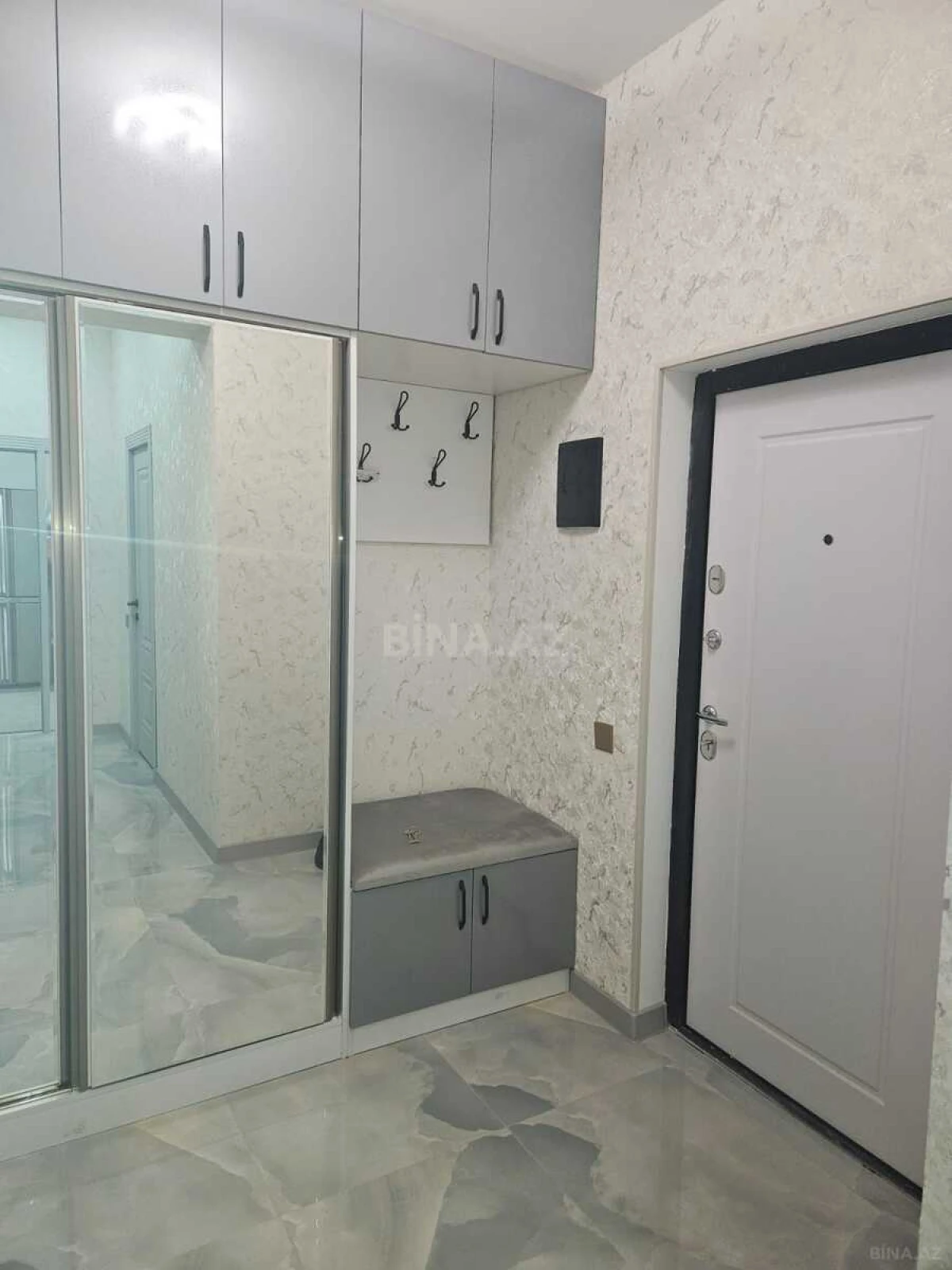 Kirayə verilir 3 otaqlı mənzil 75 m²