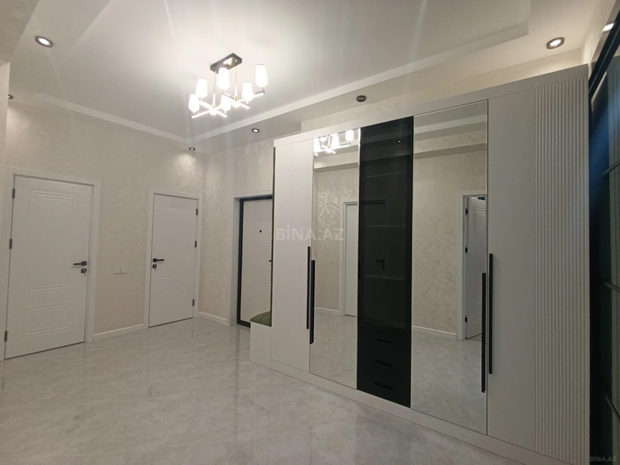 Satılır 3 otaqlı mənzil 80 m²