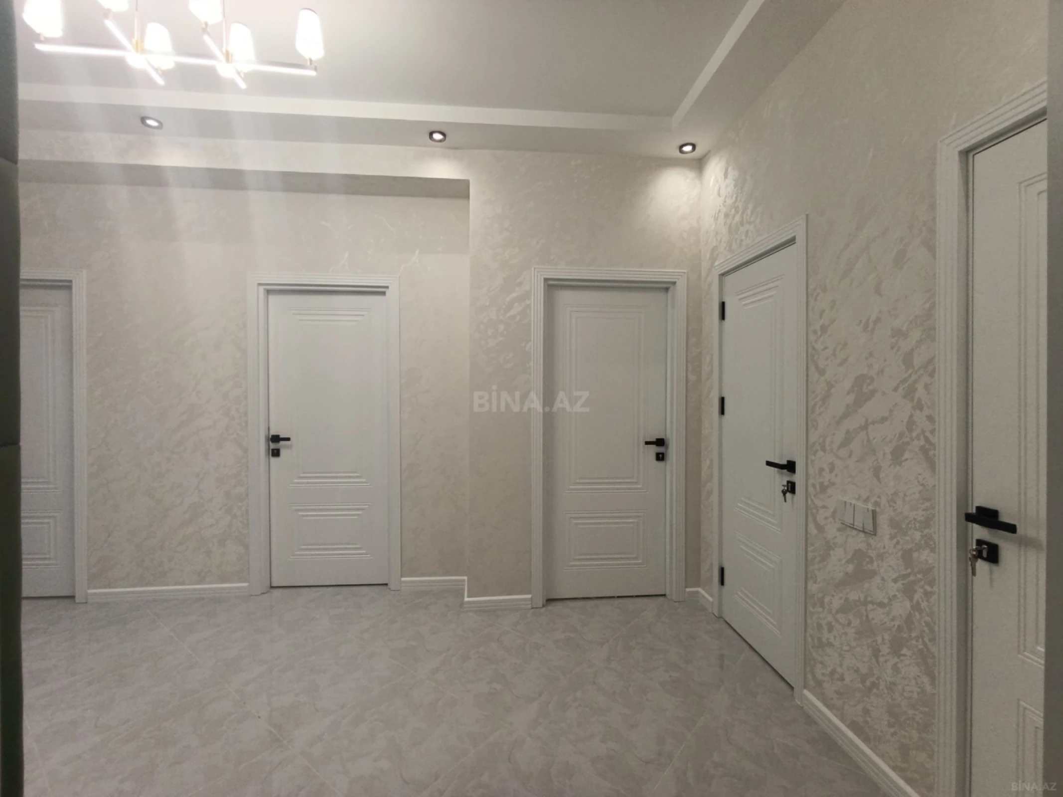 Satılır 3 otaqlı mənzil 80 m²