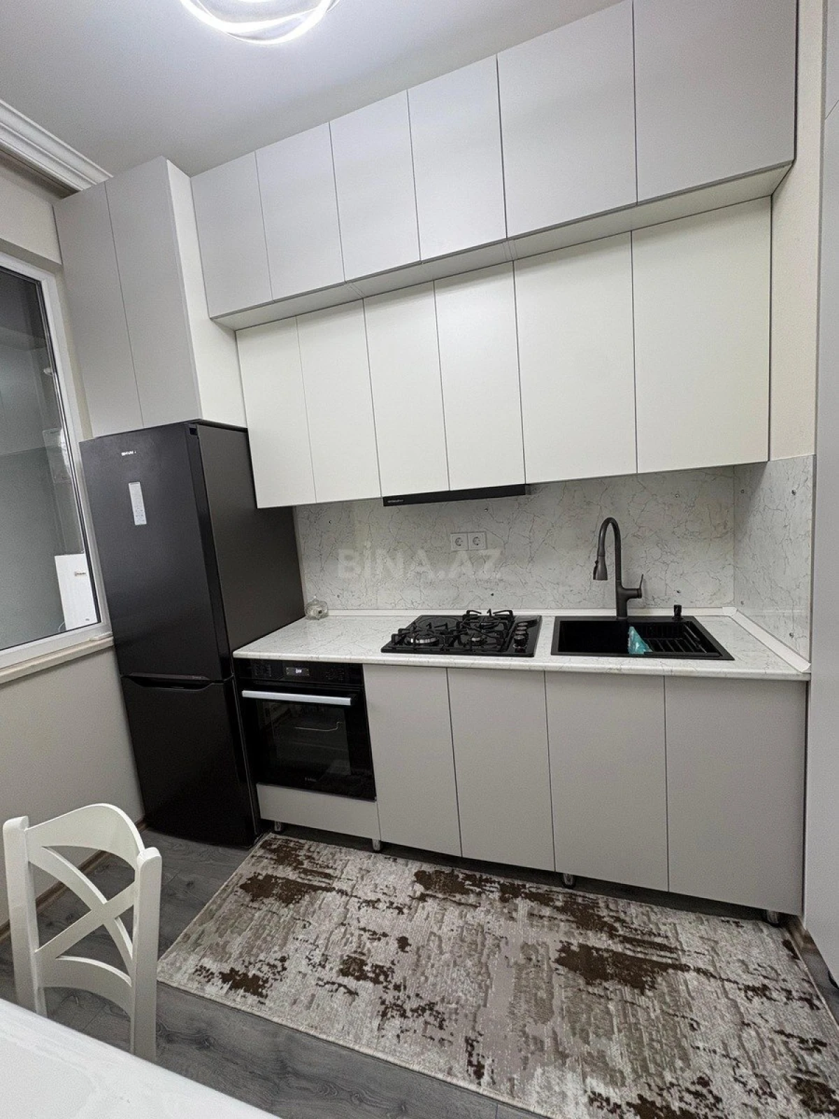 Kirayə verilir 2 otaqlı mənzil 60 m²