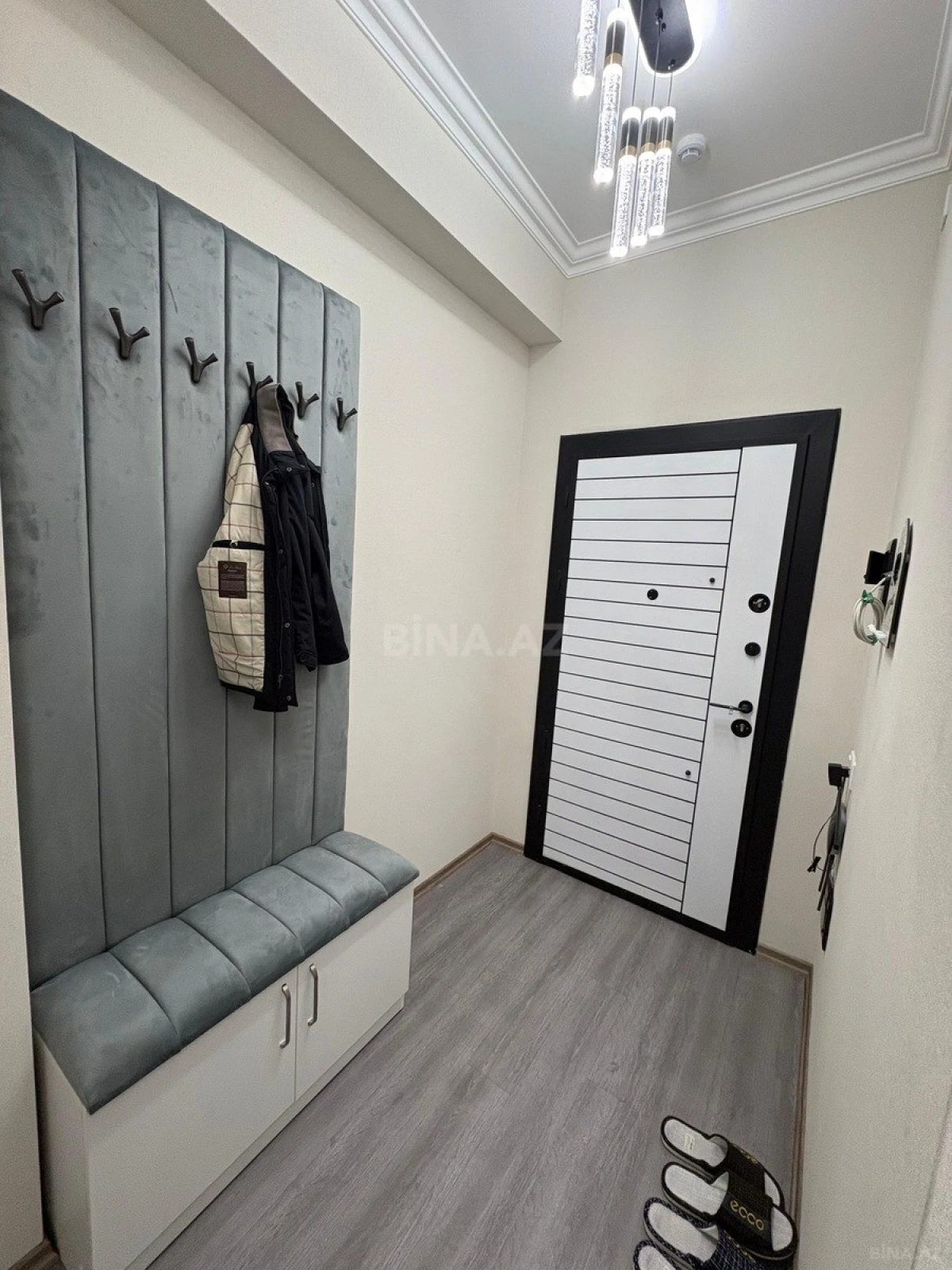 Kirayə verilir 2 otaqlı mənzil 60 m²