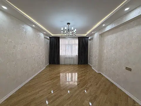 Satılır 3 otaqlı mənzil 110 m²