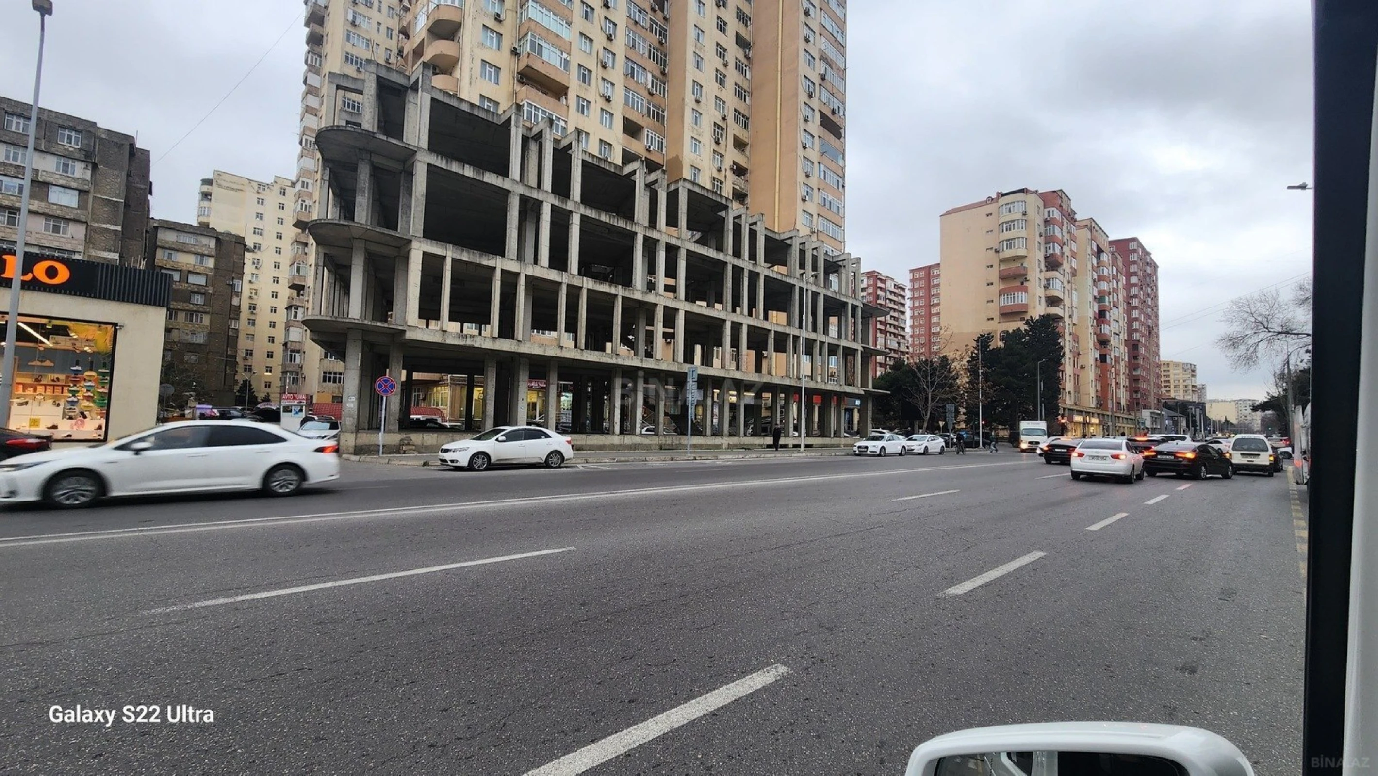 Satılır obyekt 1500 m²