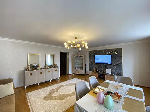 Satılır 3 otaqlı mənzil 68 m² — Bakı 3 otaq 68.00 m²