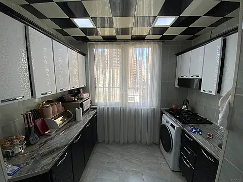 Satılır 3 otaqlı mənzil 68 m²