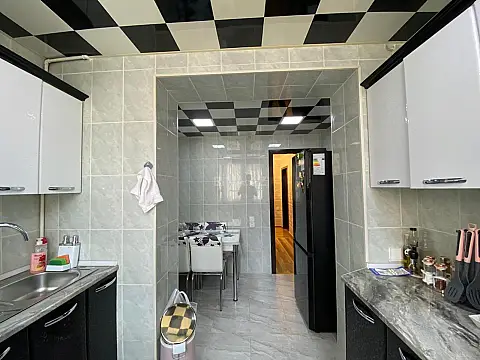 Satılır 3 otaqlı mənzil 68 m²