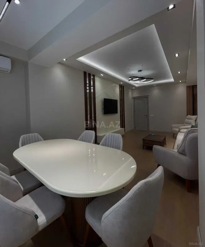 Satılır 2 otaqlı mənzil 65 m²