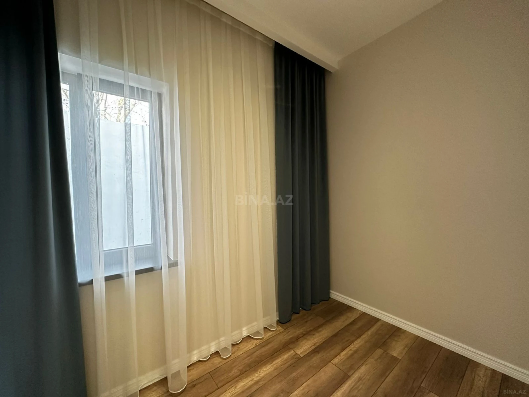 Satılır 4 otaqlı həyət evi 130 m²