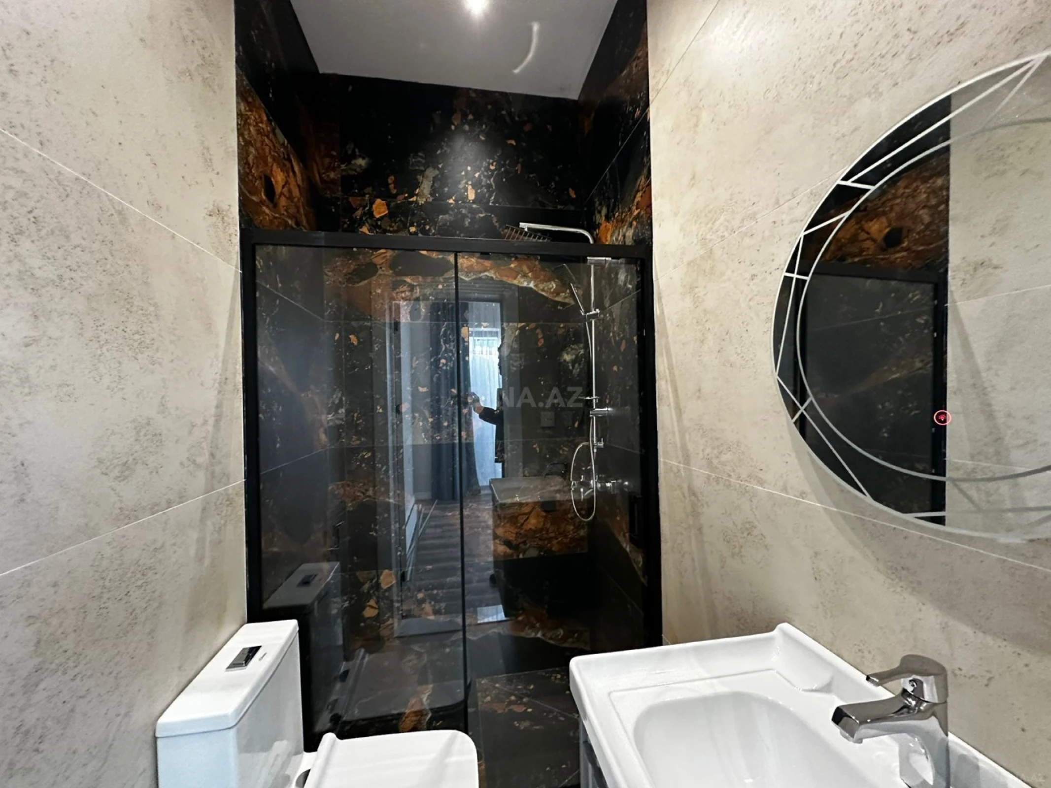 Satılır 4 otaqlı həyət evi 130 m²