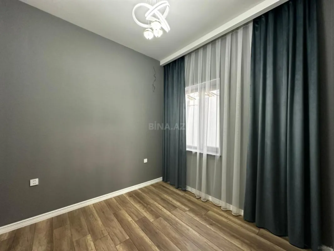 Satılır 4 otaqlı həyət evi 130 m²