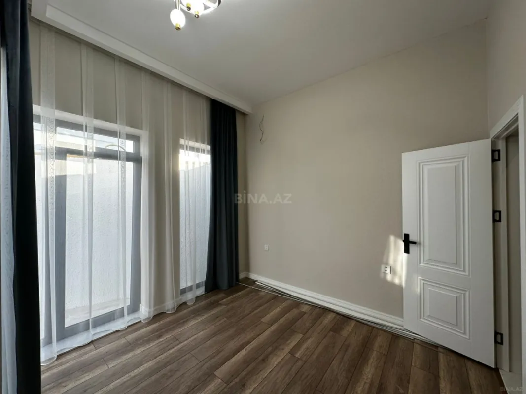 Satılır 4 otaqlı həyət evi 130 m²