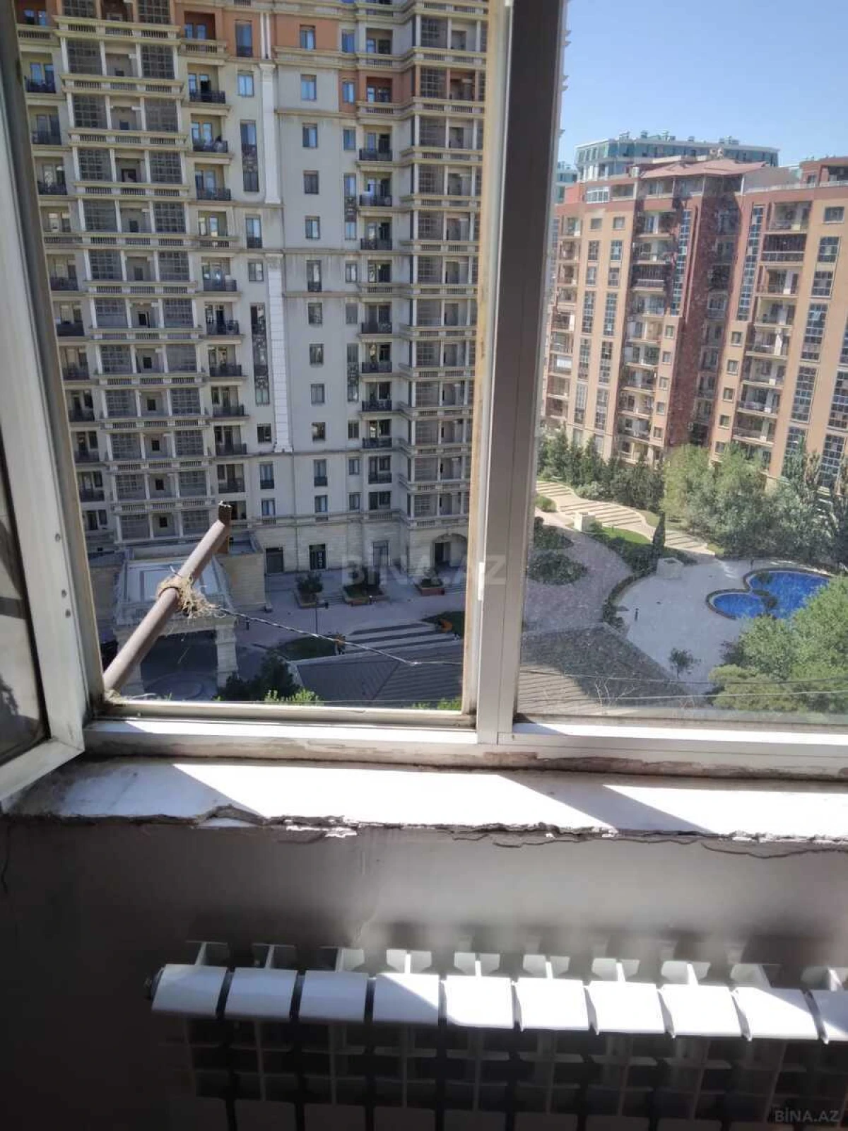 Satılır 2 otaqlı mənzil 70 m²