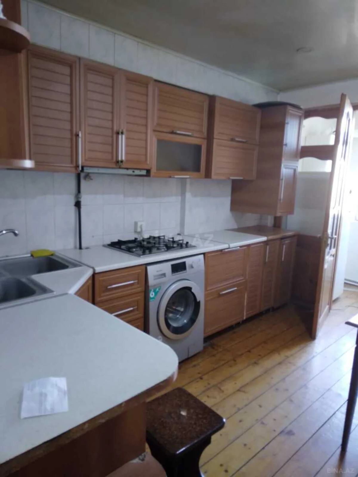 Satılır 2 otaqlı mənzil 70 m²