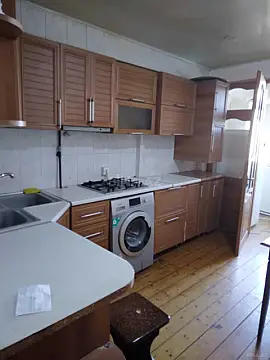 Satılır 2 otaqlı mənzil 70 m²