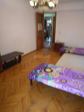 Satılır 2 otaqlı mənzil 70 m²