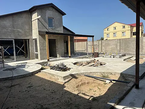 Satılır 4 otaqlı həyət evi 160 m² — Bakı 4 otaq 160.00 m²