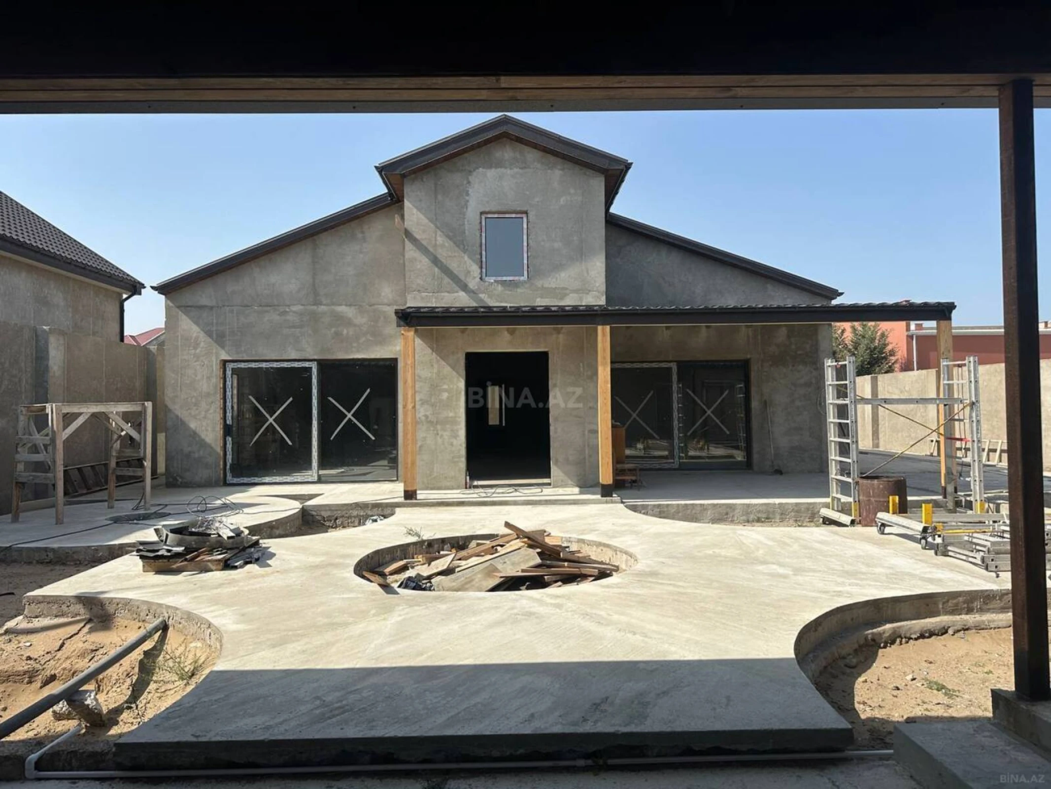 Satılır 4 otaqlı həyət evi 160 m²