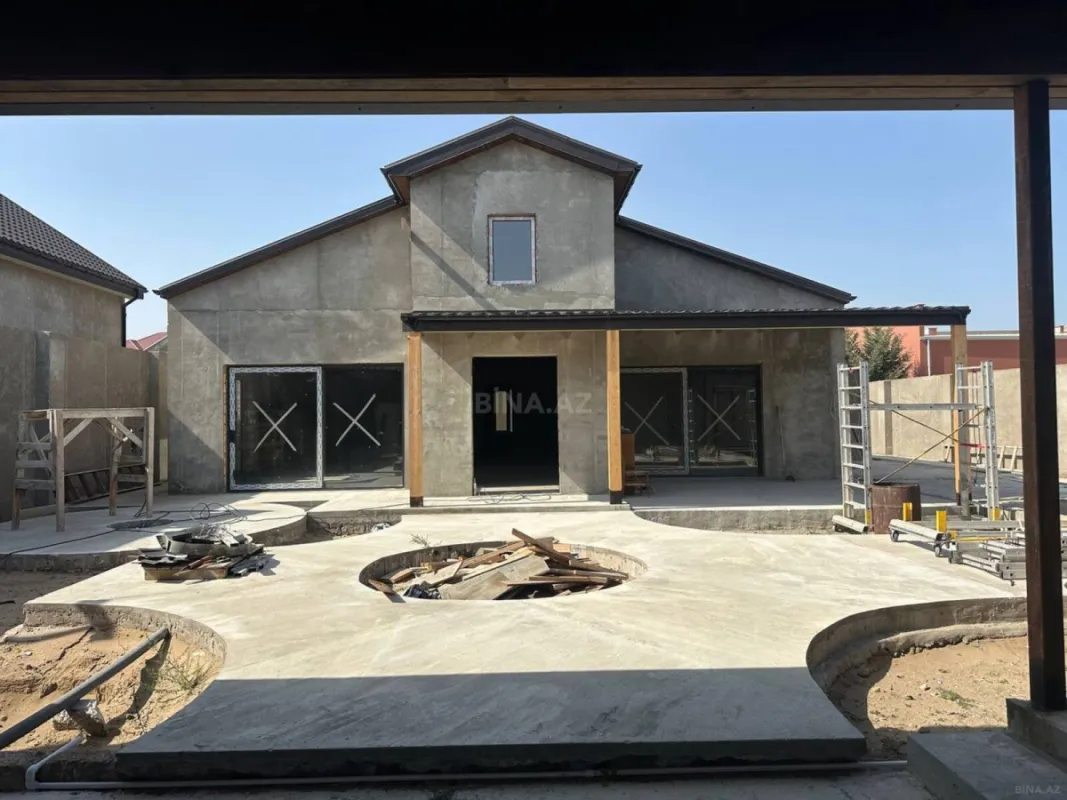 Satılır 4 otaqlı həyət evi 160 m²