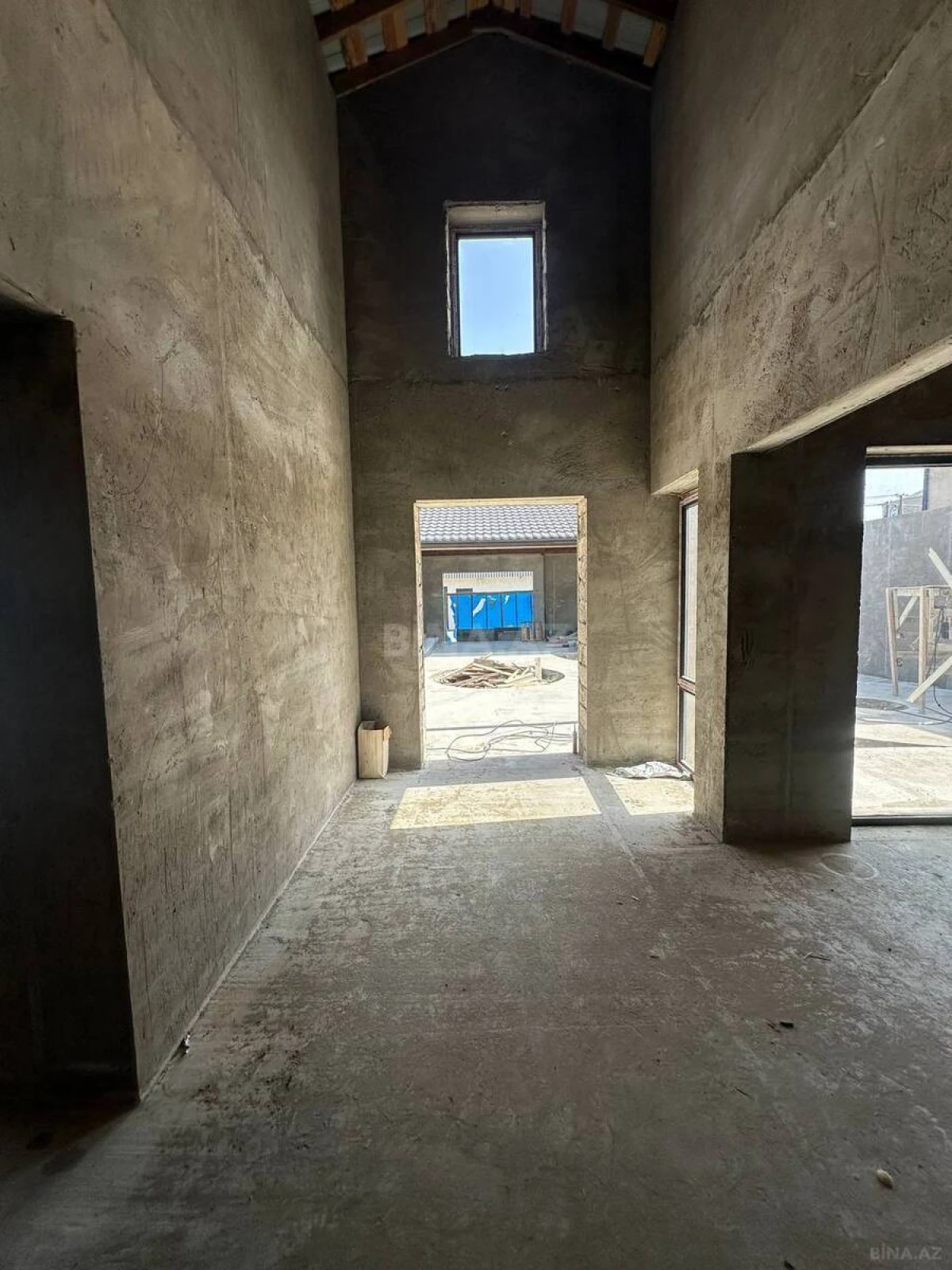 Satılır 4 otaqlı həyət evi 160 m²